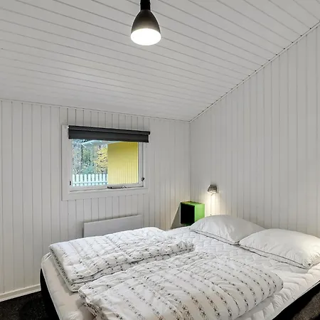 Amazing Home In Toftlund With Sauna *